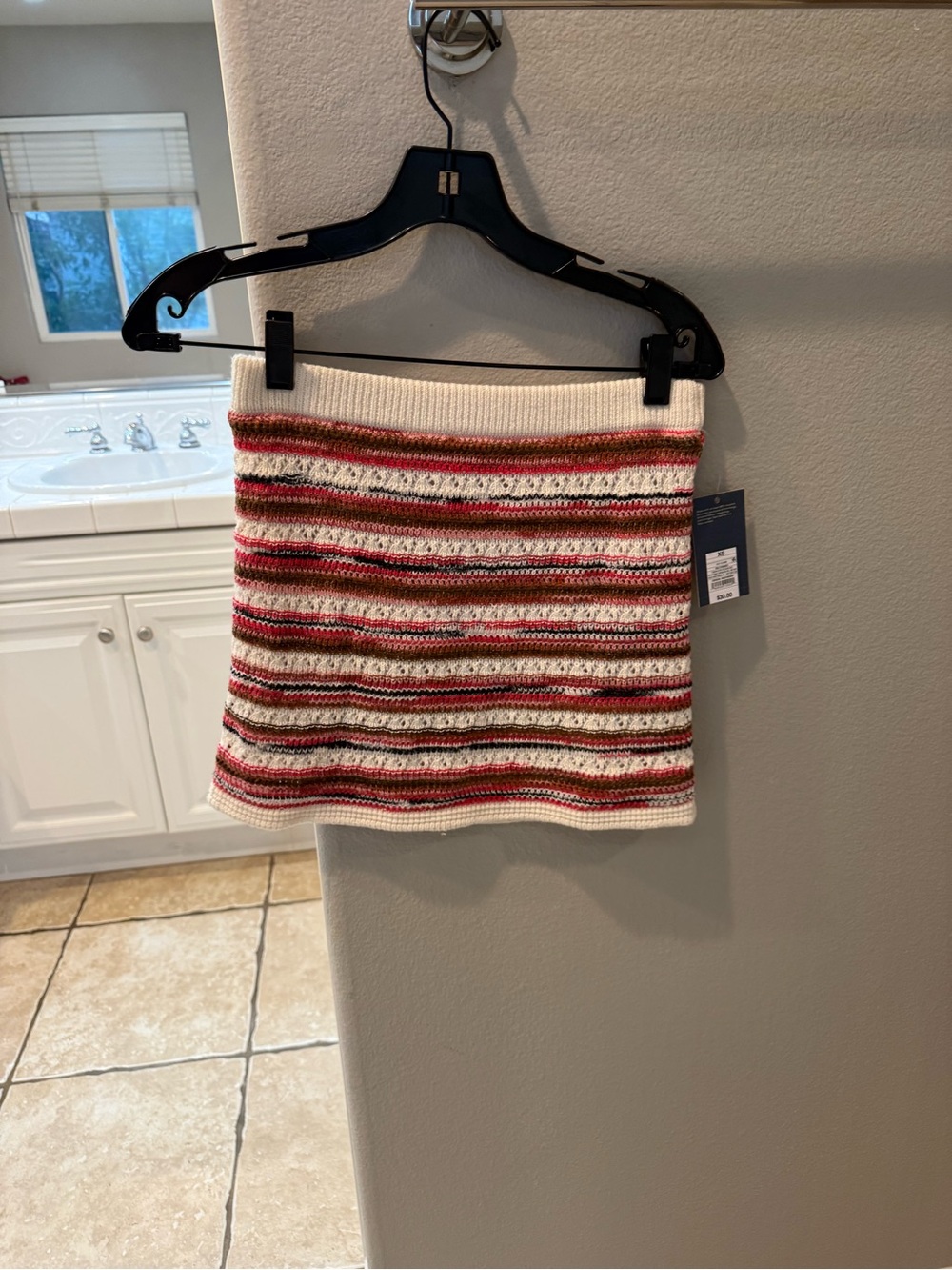 NWT universal threads Striped Knit Mini Skirt in Cream and Red xs